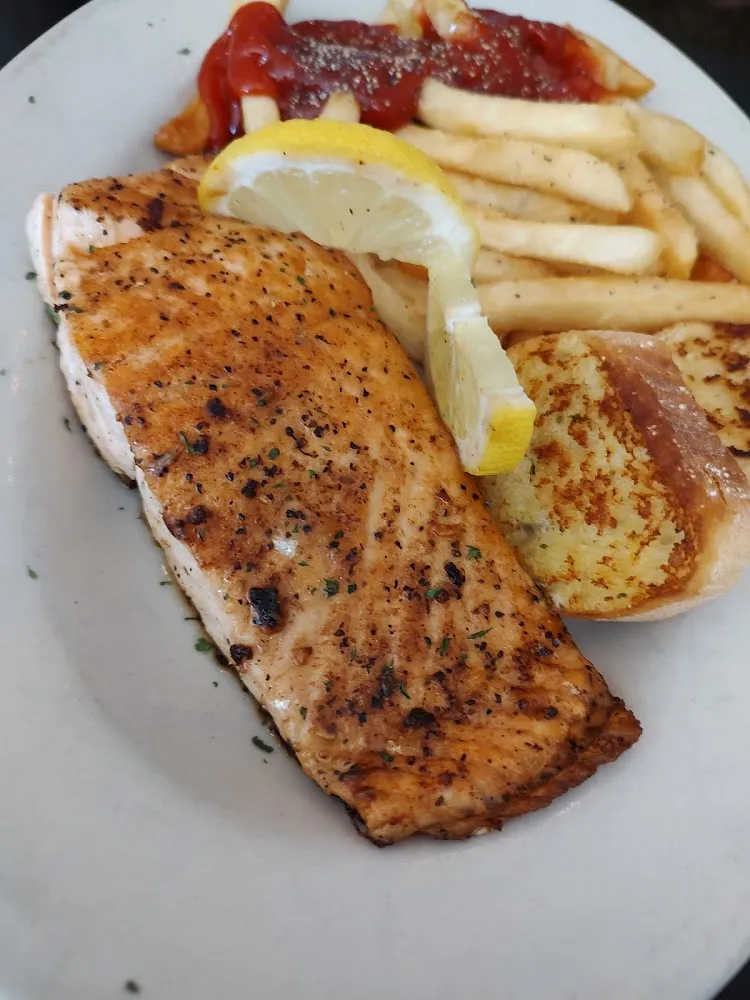 Grilled Lemon Pepper Salmon
